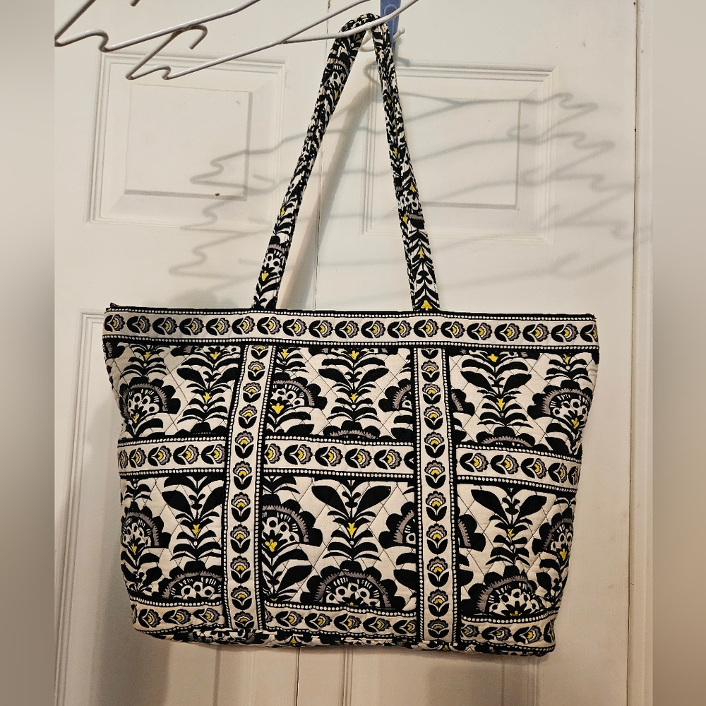 #007- VERA BRADLEY- Black, Yellow, and White Tote Bag - Picture 3 of 16
